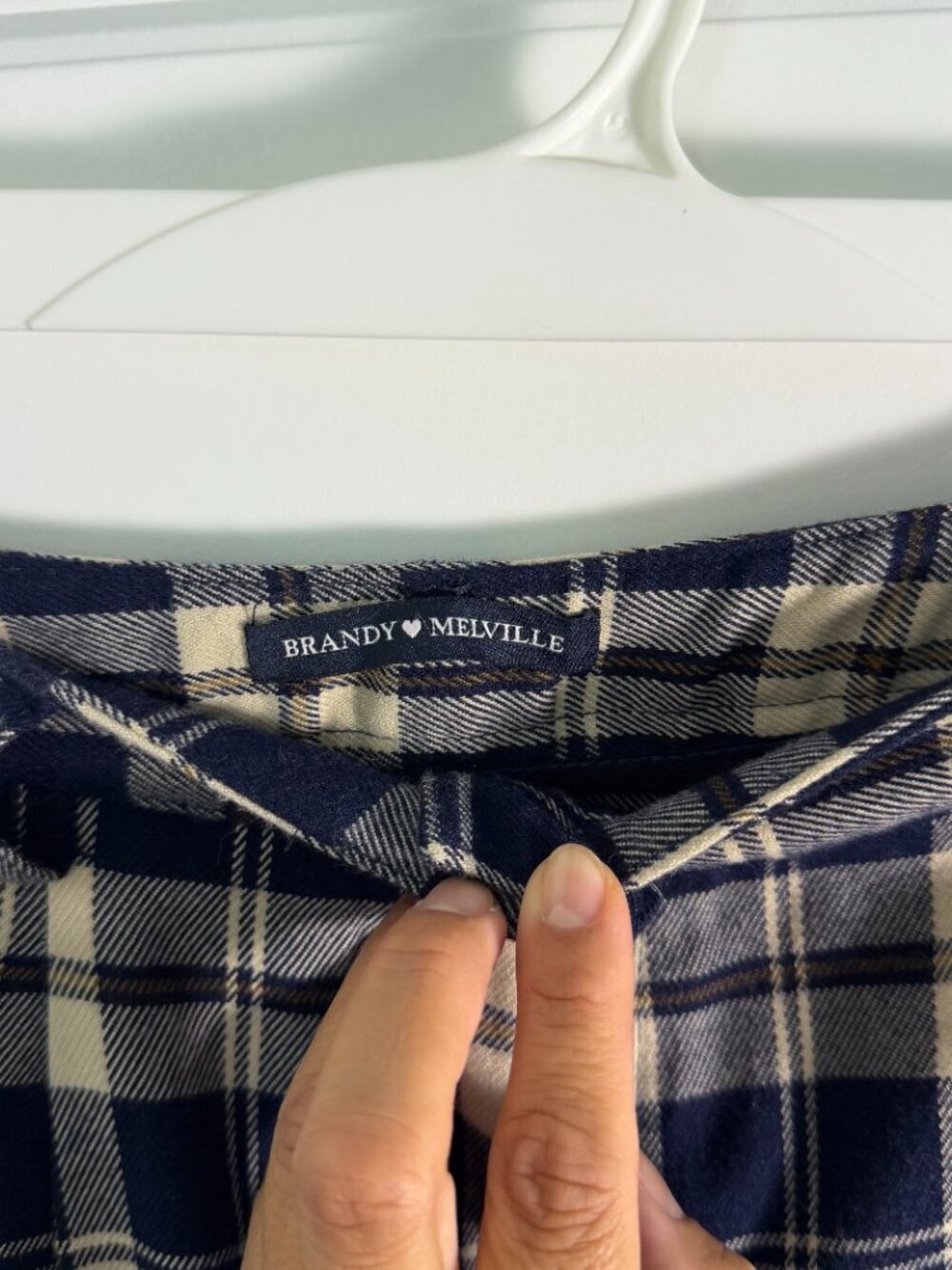 Brandy Melville Plaid Pants Navy Cream Tartan Straight Leg Preppy Academia - Picture 3 of 10